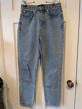 Frank and Oak Stevie Tapered High-Rise Jeans